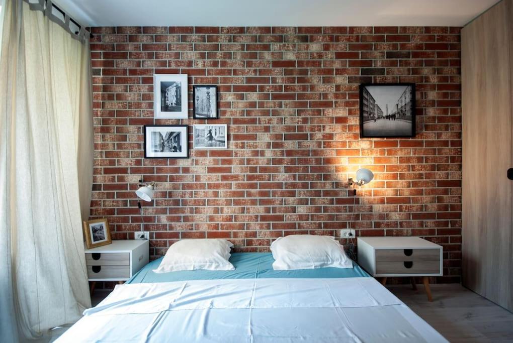 Retro Midtown Apartment Bucarest Esterno foto