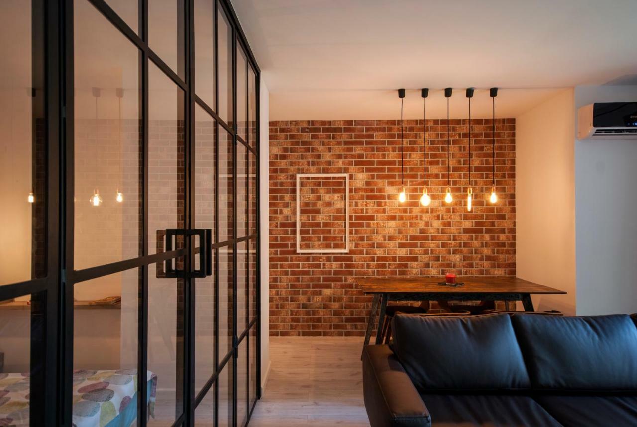 Retro Midtown Apartment Bucarest Esterno foto